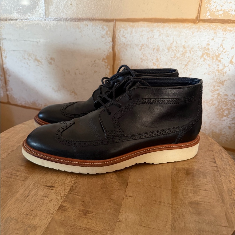 Preowned Cole Haan Black Leather Chukka Boots Size 10 - Picture 2 of 6